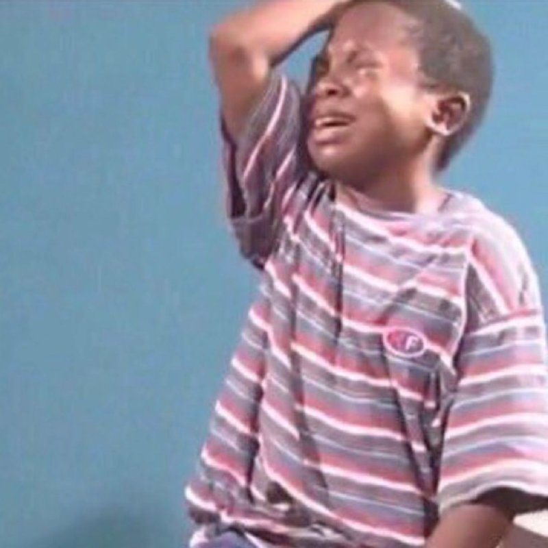 Негритенок чешет затылок