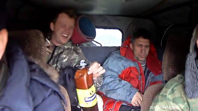Мужики в УАЗИКЕ