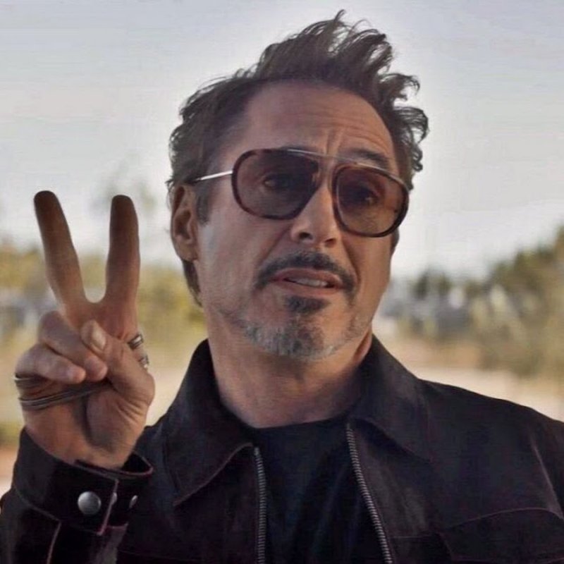 Роберт Дауни Тони Старк