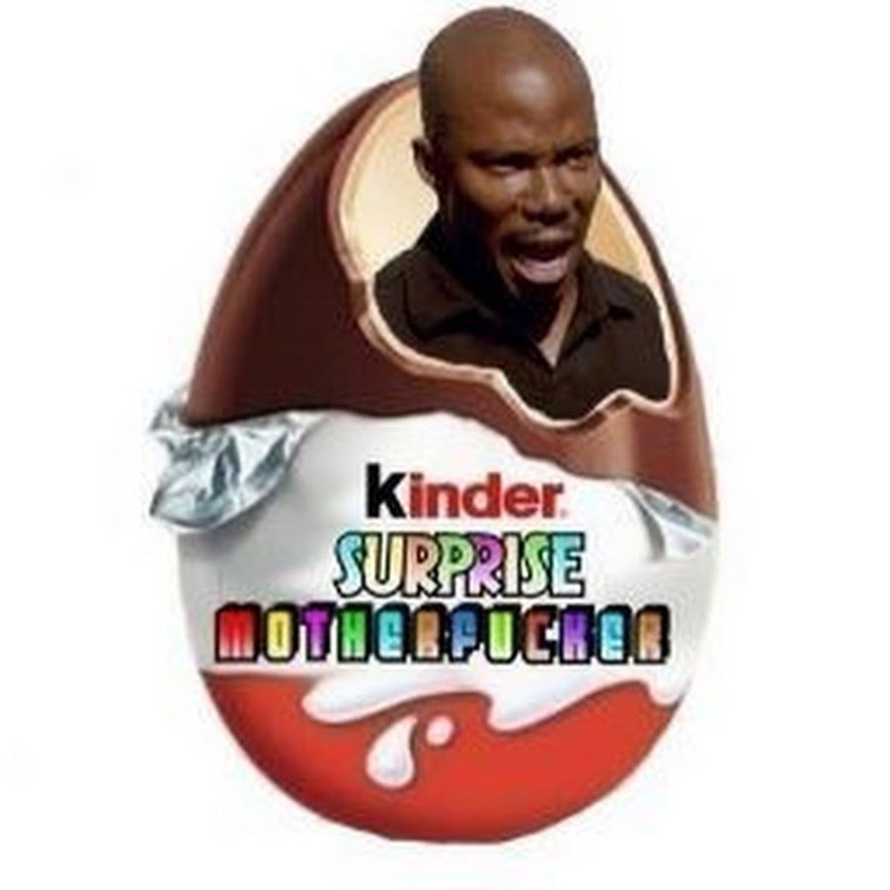 Негр с Киндером