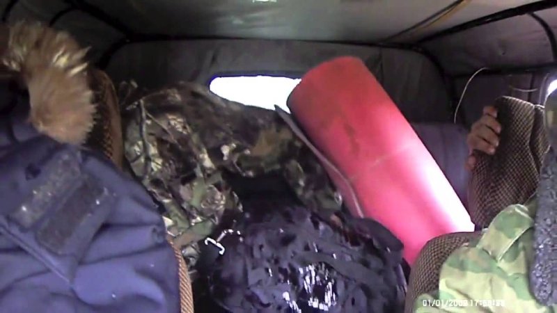 Мужики в УАЗИКЕ С пивом