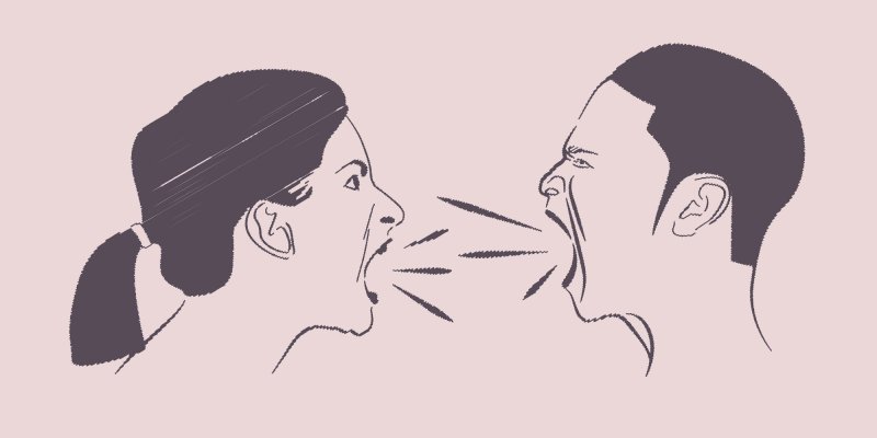 Люди кричат друг на друга