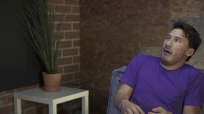 Сожрал микрофон