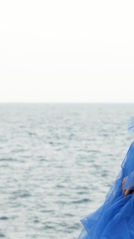 Фотосессия в синем платье