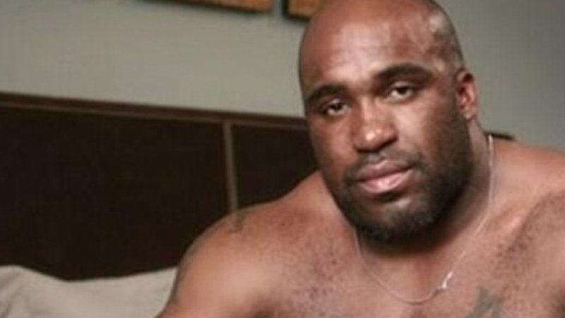 Барри Вуд член