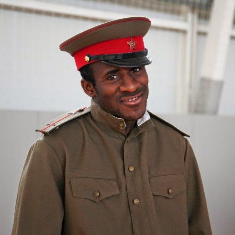 Афроамериканец в русской военной форме