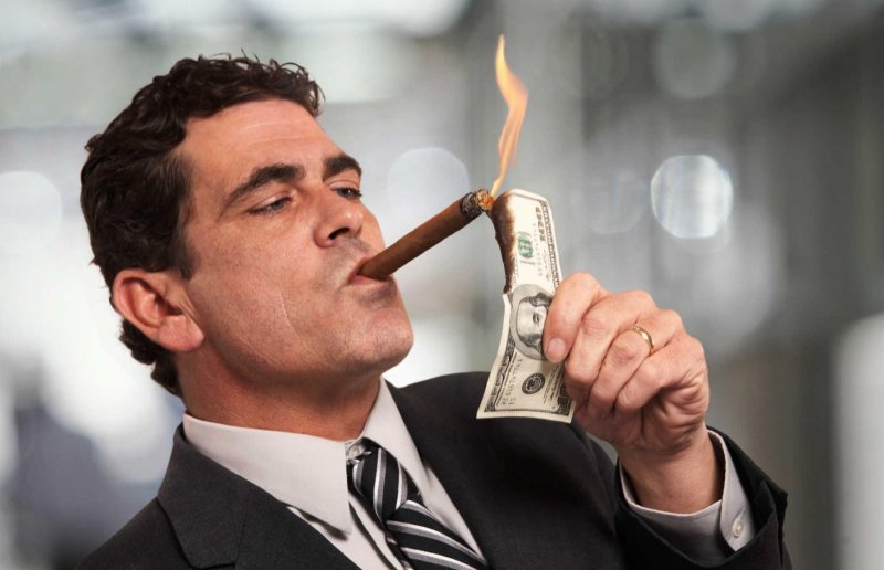 Человек с деньгами