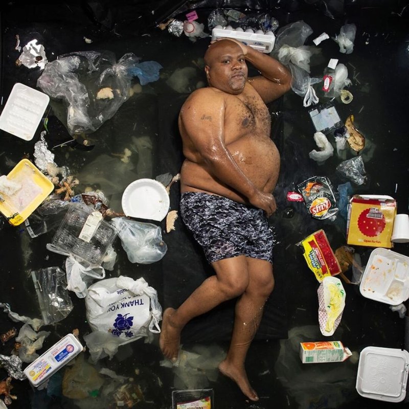 Человек и мусор