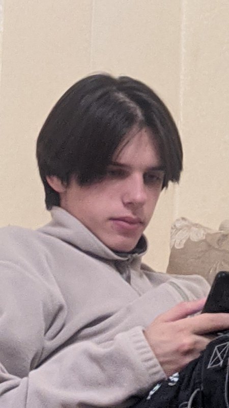 Мужик с каре