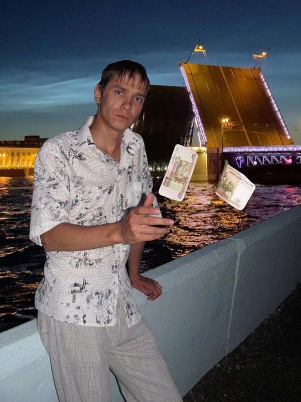 Туристы в Петербурге