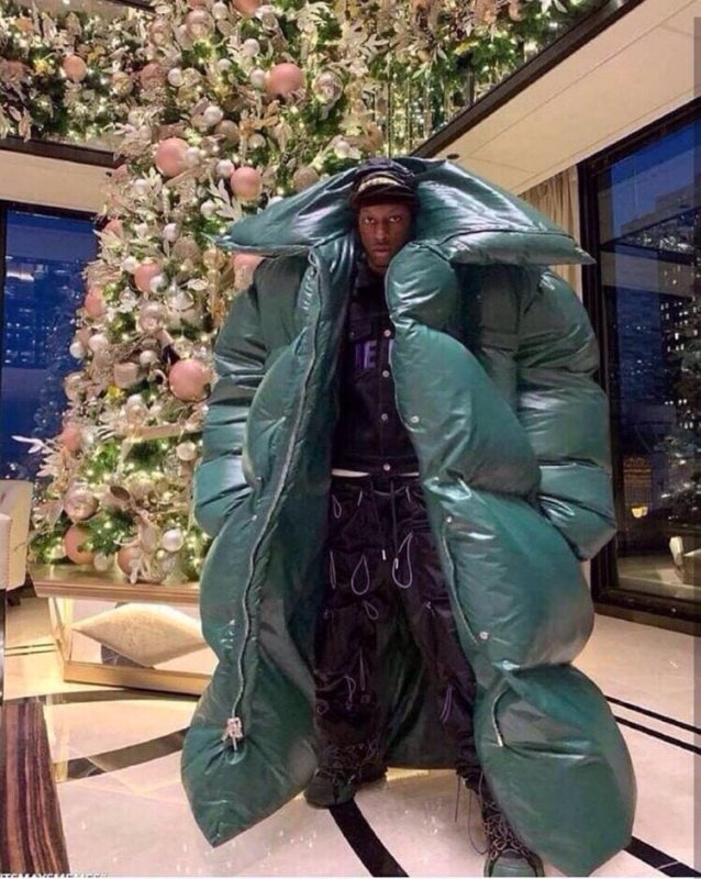 Гигантский пуховик