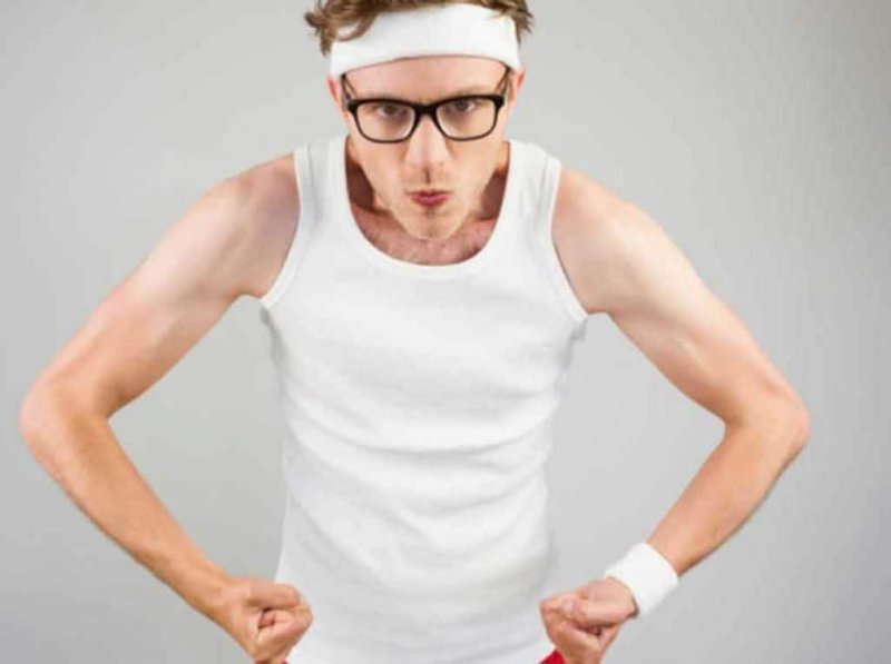 Хилый парень