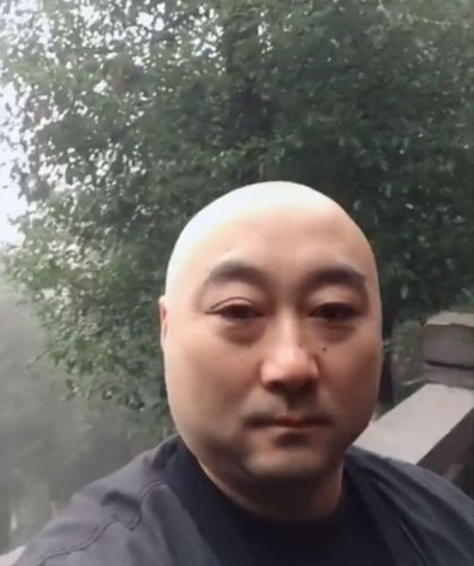 Лысый кореец