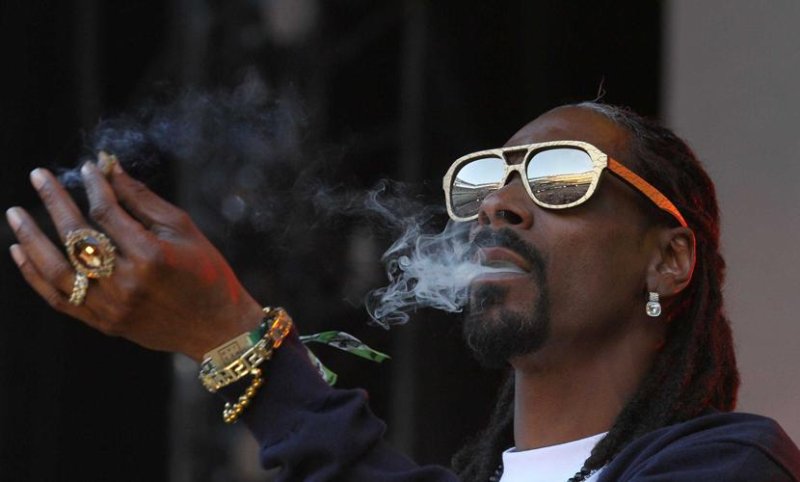 Snoop Dogg с травкой