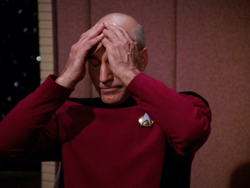 Капитан Пикард фейспалм