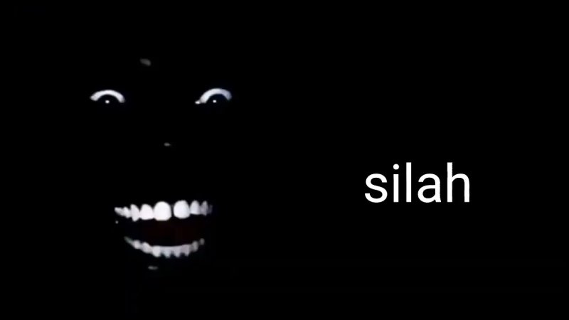 Чёрный негр в темноте