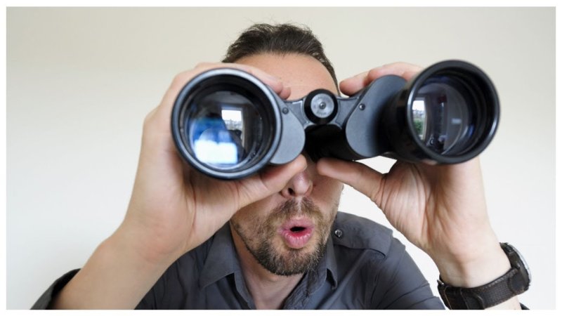 Огромный бинокль