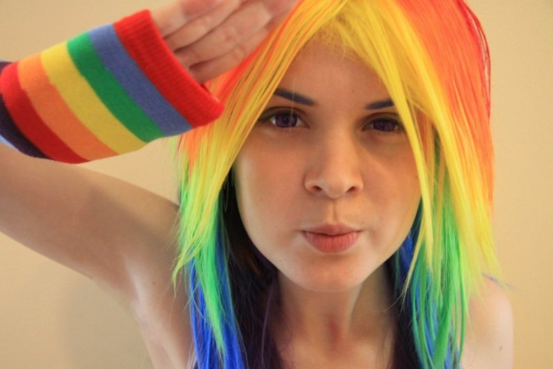 Разноцветные волосы для девочек