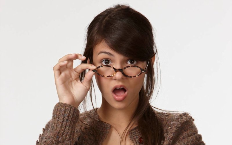 Девушка удивление