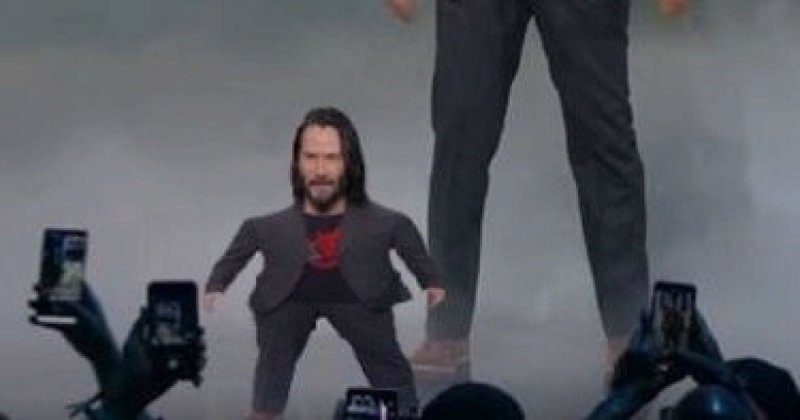 Киану Ривз карлик