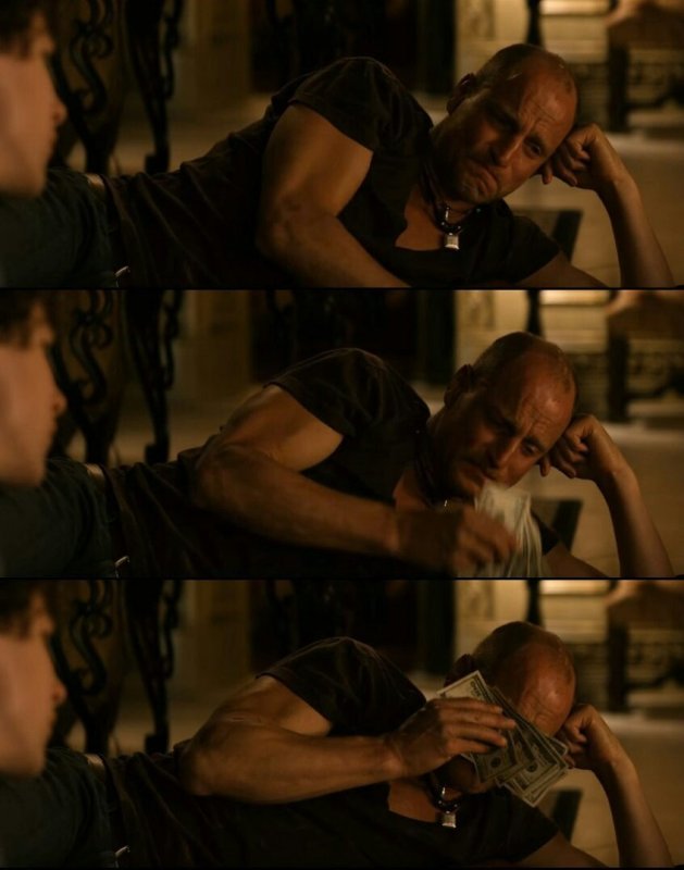 Вуди Харрельсон плачет в деньги