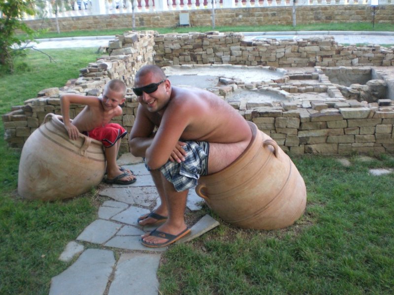 Чел в бочке