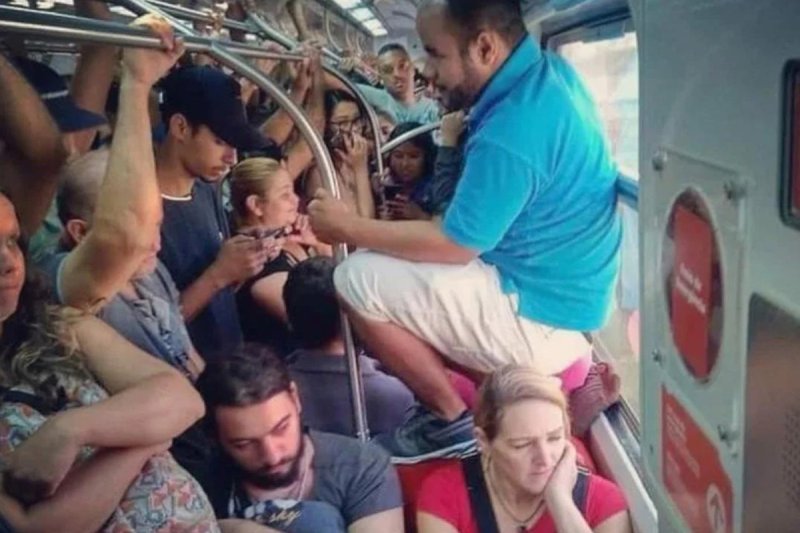 Давка в автобусе