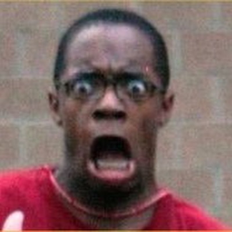 Удивленный негр