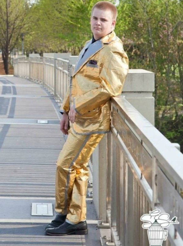 СТРЕМНЫЙ мужской костюм