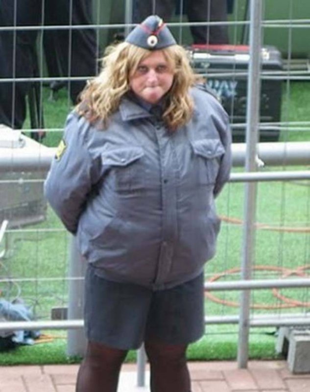 Толстые женщины полицейские