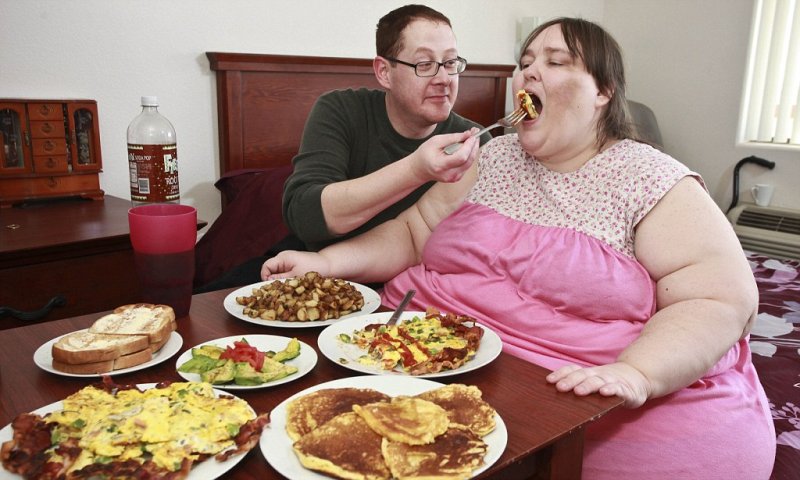 Толстые девушки