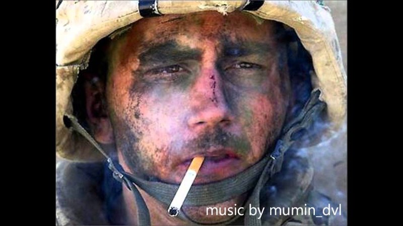 Американский солдат с сигаретой