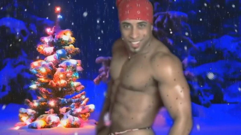 Новогодний Рикардо Милас