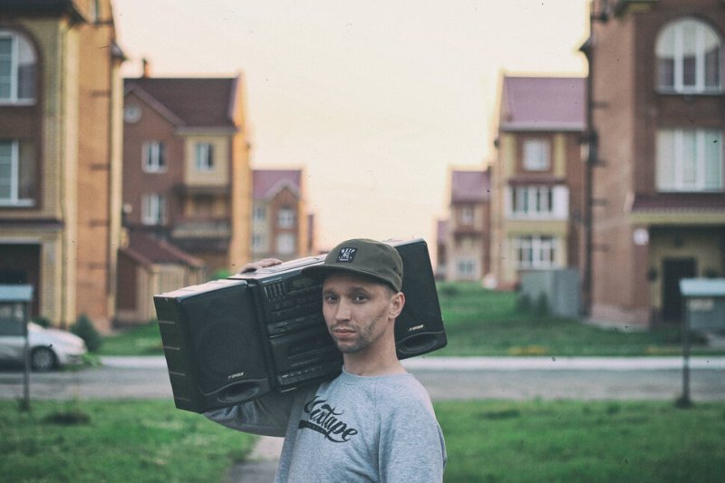 Рэпер с бумбоксом
