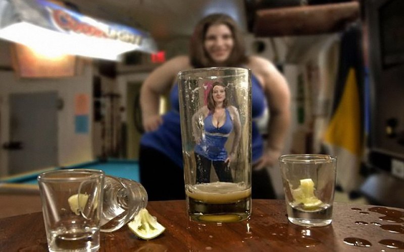 Самогон и девушка