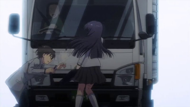 Аниме сбил грузовик