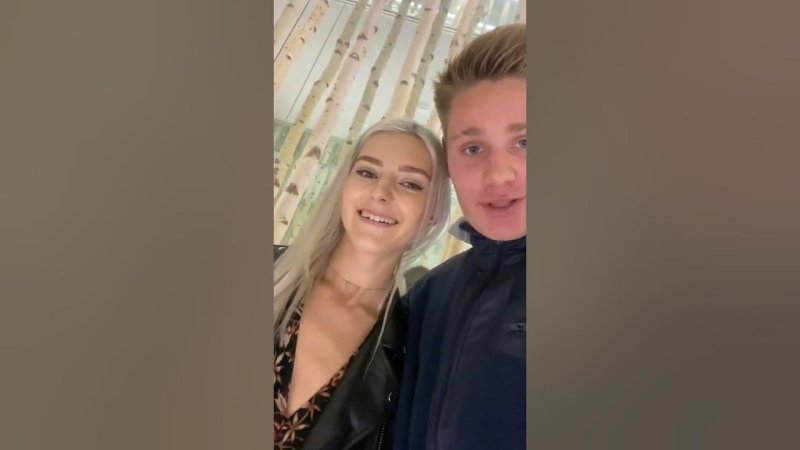 Ева Эльфи с мужем