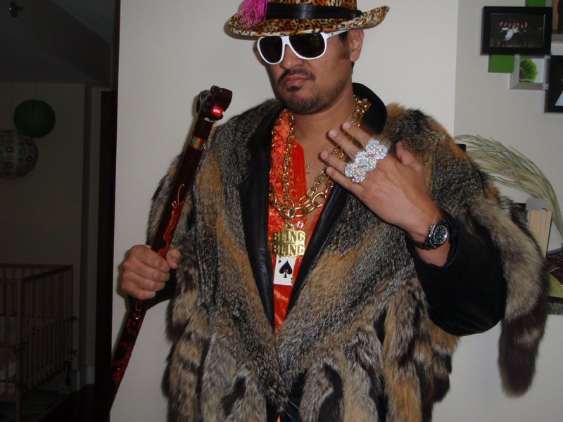 Сутенер в золоте