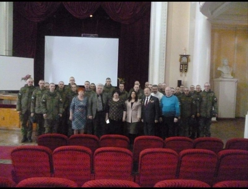 Жду парня из армии