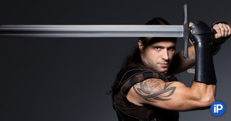 Парень с мечом