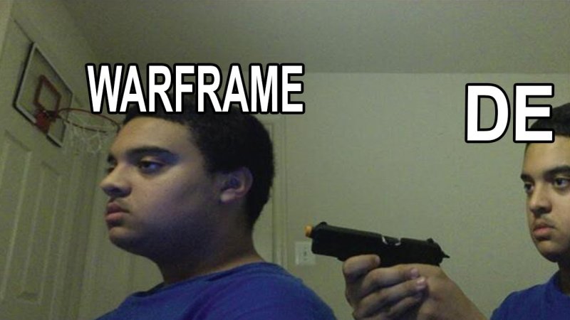 Парень стреляет в самого себя Мем