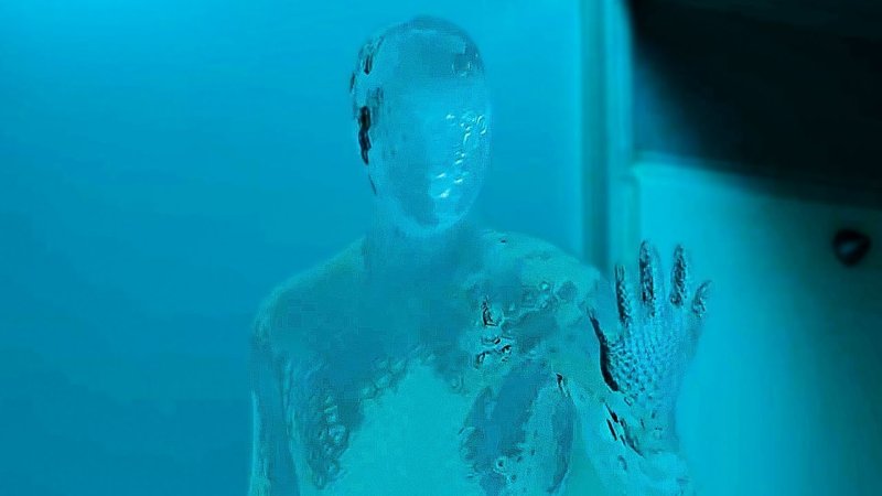 Человек невидимка 2020