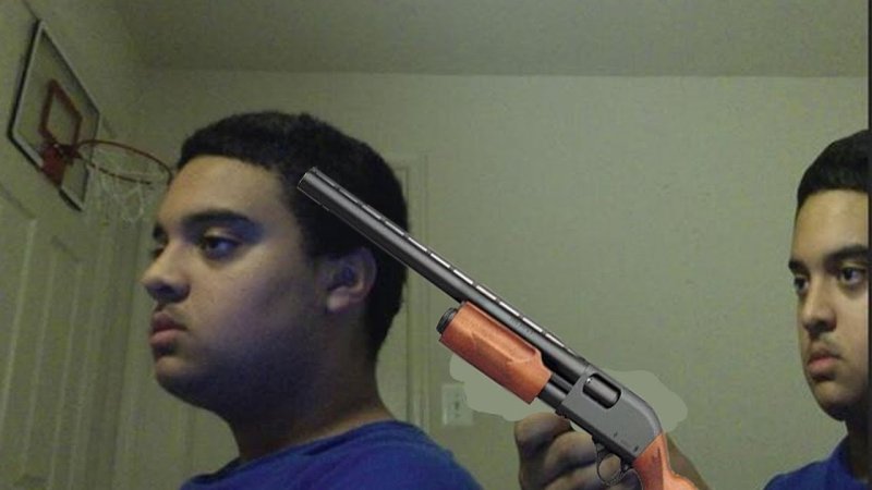 Выстрелить в самого себя Мем