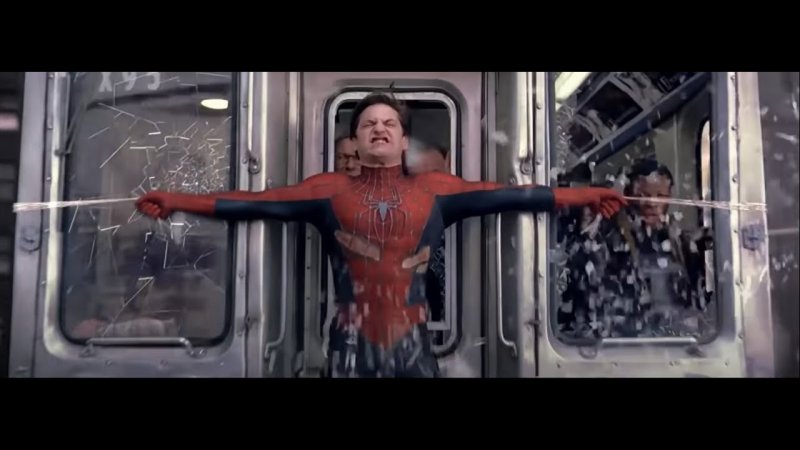 Человек-паук Тоби Магуайр поезд