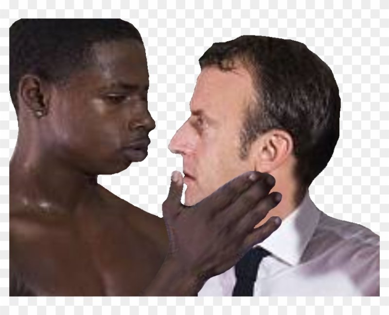 Макрон среди негров