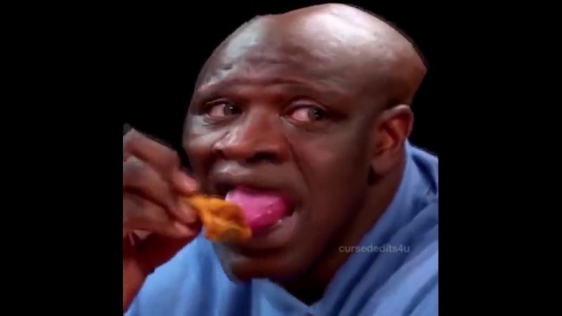 Шакил о Нил ест курицу