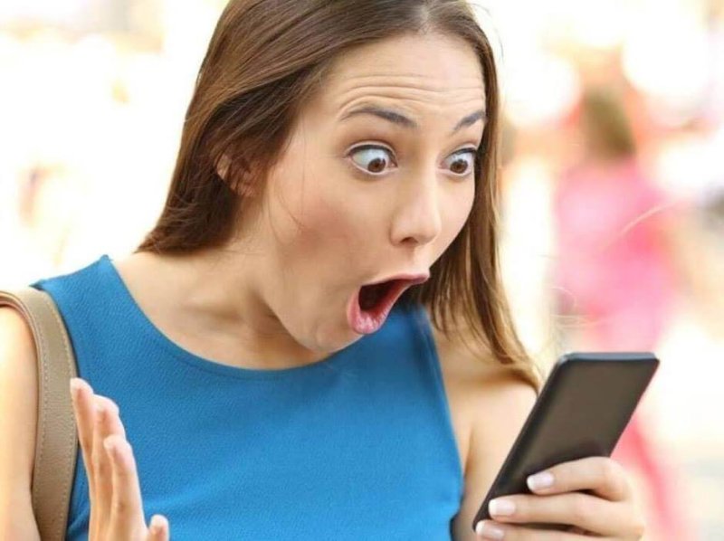 Девушка удивление