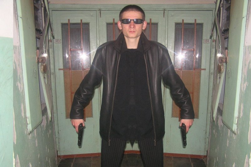 Гопник в Кожанке