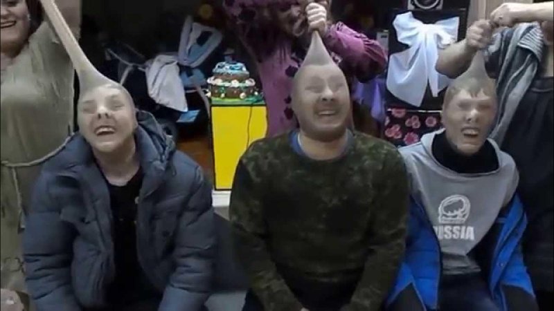 В чулках на конкурсах