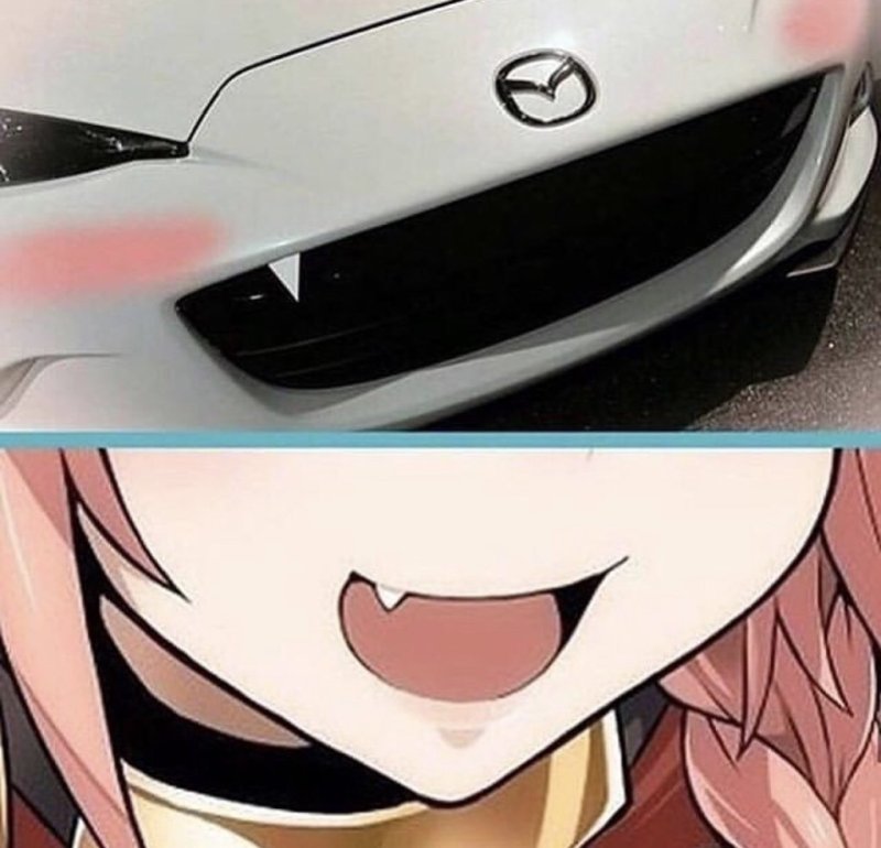 Аниме улыбка с зубиком